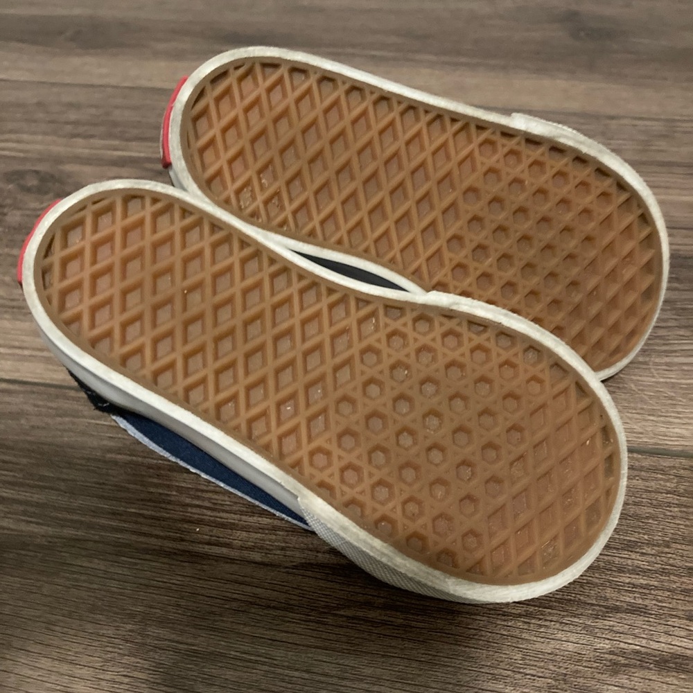 Toddler Vans Old Skool V Black and Blue Sneakers with Velcro Straps - Picture 4 of 7